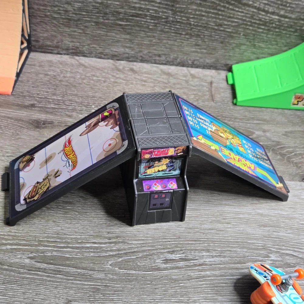 Hot Wheels used very
